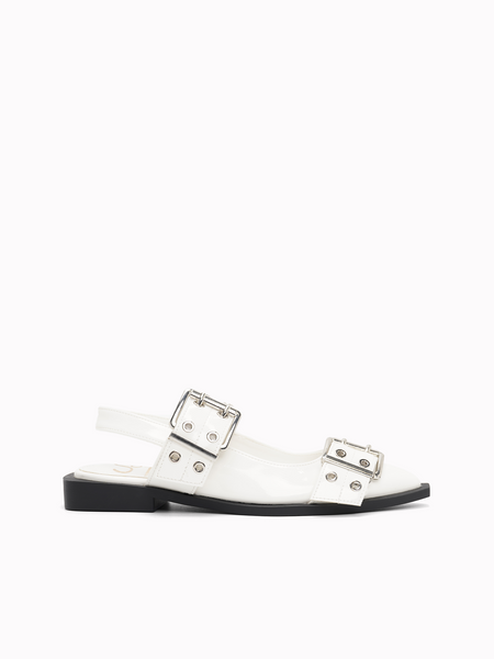 Wendel  Flat Sandals